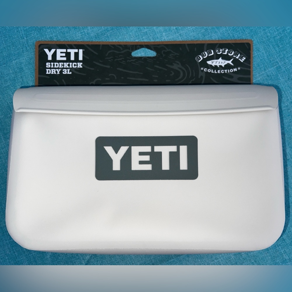 YETI Sidekick Dry 3L Pouch - taupe & camp green Howler Bros / Yeti collab